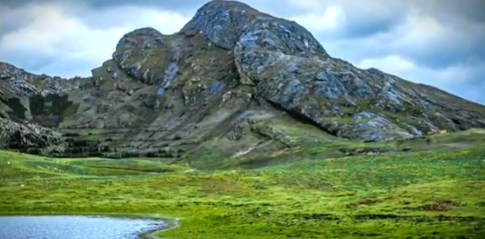 This image has an empty alt attribute; its file name is giant-sleeping.png